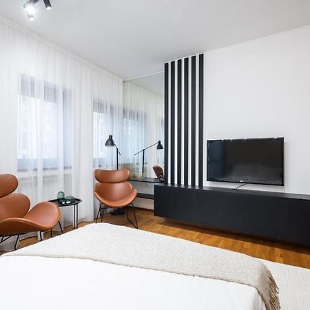 Wonderful Victorie Apartment Bükreş Dış mekan fotoğraf